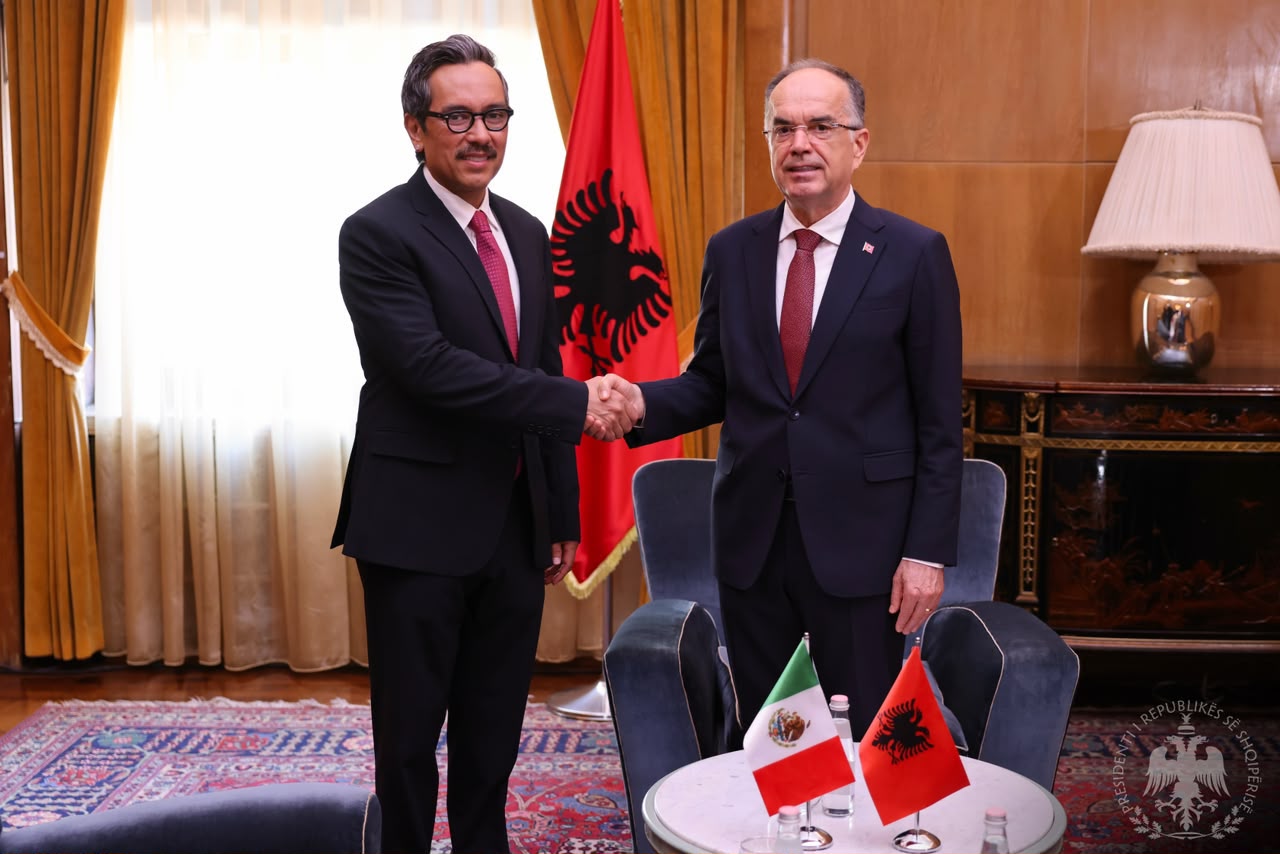 Presidenti Begaj pranon letrat kredenciale të ambasadorit të ri të Meksikës