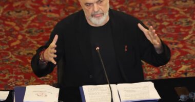 “Jemi në udhëkryqin e fundit drejt BE”, Rama: S’është beteja e PS për pushtet, por e Shqipërisë për të zënë vendin që i takon