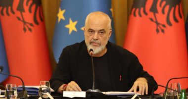 Pas “Besës”, Rama prezanton “Prania besnike”: I adresohet vetëm partisë, në funksion të kthesës së mandatit të katërt