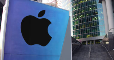 Apple padit OpenAI, e akuzon për përvetësim të sekreteve tregtare