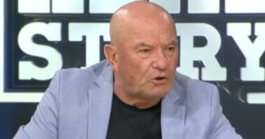 “Në protestë s’ka më qytetarë, por parti politike”, Meçe: Më 4 korrik kishte grupe të maskuara, po tentohet të goditet turizmi