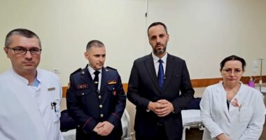 Përplasjet në Kuvend, Lamallari viziton në spital efektivët e lënduar: Sulmi ndaj policisë, sulm ndaj shtetit