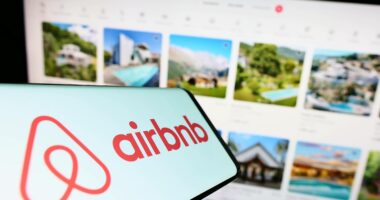 Fitimet nga Airbnb dhe Booking/ Drafti: Operatorët, raportim vjetor te Tatimet