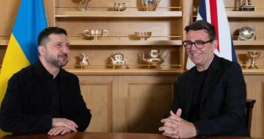 Britania forcon mbështetjen për Kievin, Burnham i premton Zelenskyt teknologji ushtarake