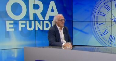 “Grupi i zjarrit” te protesta/ Frrok Çupi: Sali Berisha, armik i Shqipërisë