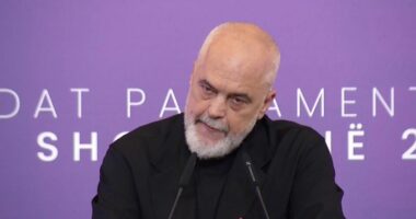 Rama: Vramë frikën e drejtësisë/ Kryeministri: Punët e qeverisë, detyrim dhe jo dhuratë