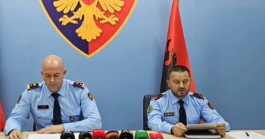 Siguria detare/ Policia e Vlorës: Në qershor u bllokuan 66 mjete lundruese, drejtuesit të qëndrojnë larg perimetrit të sigurisë