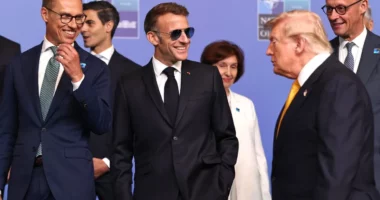 Macron: Do të vazhdojnë bisedimet për paqe mes SHBA-së dhe Iranit