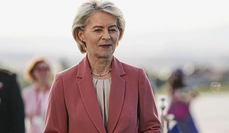 Von der Leyen do të dhurojë armën e dhuruar nga Erdogan për muzeun ushtarak
