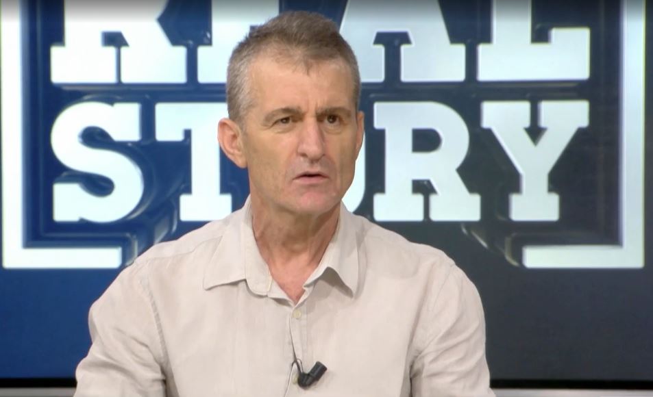 “Rrymë e kapur dhe e shitur”, Elezi: Nuk ka rrugë më të mirë për ta vrarë protestën sesa veprime për dëmtimin e imazhit!