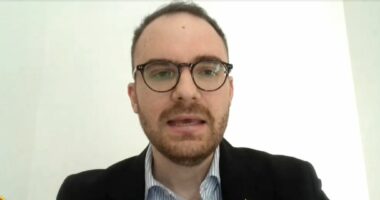 “Qeveria mban kontakte me deputetët e PE, pozitive”, Xhaxhiu: Ambasadorja e BE, në të njëjtën linjë me paraardhësit e saj