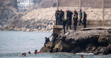 Pse Ceuta është porta më e rrezikshme e emigrantëve drejt Europës?