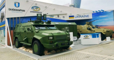 Armët e testuara në luftë, tani në treg! Ukraina nis eksportet e pajisjeve ushtarake