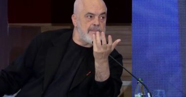 Rama: 140 nëpunës të lartë të administratës kanë hyrë në një program të inteligjencës artificiale