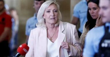 Apeli e shpalli fajtore, Marine Le Pen e çon çështjen në Gjykatën e Lartë dhe shpall kandidaturën për presidente të Francës