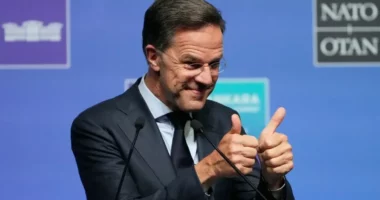 Shefi i NATO-s kërkon që aleatët të paraqesin plane të besueshme për të arritur objektivat e shpenzimeve të mbrojtjes