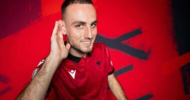 Mitaj në elitën italiane/ Mbrojtësi kuqezi firmos për një vit me klubin e njohur, Genoa