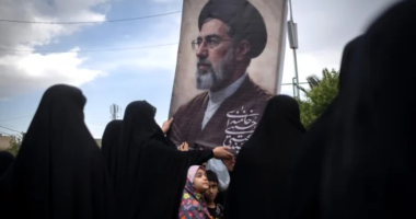 A është plagosur? Heshtje totale për Mojtaba Khamenei-n