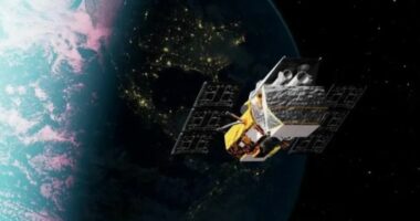 “Po bie drejt Tokës”, NASA nis misionin për shpëtimin e teleskopit hapësinor Swift