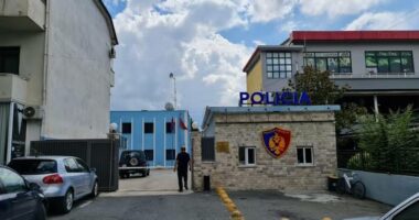 Shpërthim gjatë natës në Krujë, i vendoset lëndë plasëse një automjeti