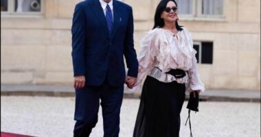 Rama ndan pamje nga darka zyrtare me Macron në kuadër të Samitit të Koalicionit të Vullnetmirëve