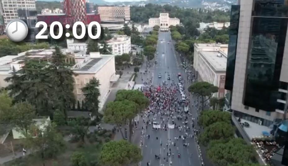 Protesta në ditën e 49  pamjet e para me dron  Ja pjesëmarrja e qytetarëve