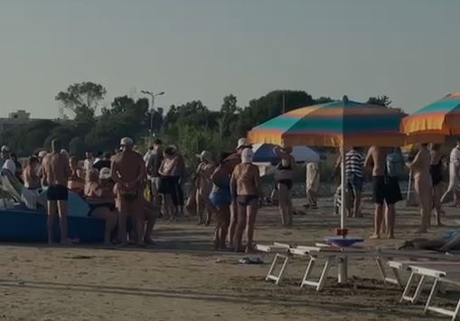 U fut për t’u larë në det, humb jetën i moshuari në Shkëmbin e Kavajës/ Detajet e para