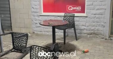 VIDEO/ Të shtënat me armë në Elbasan, kjo është tavolina ku ishin ulur dy nga të plagosurit