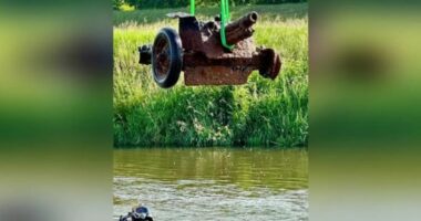 Gjermani, gjendet në lumë një armë e Luftës së Dytë Botërore