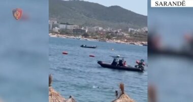 Shkeli me gomone perimetrin e sigurisë detare/ Ksamil, gjobë drejtuesit të mjetit
