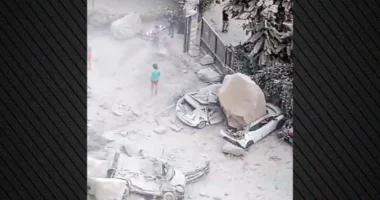 VIDEO/ Tërmet i fortë në Napoli, panik në qytet, banorët dalin në rrugë