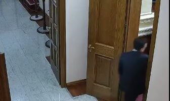Shehaj ‘vjedh’ Kuvendin/ Rama: Tentoi të ik me vrap njësoj si ballistët, dëshmi se vesi del me shpirtin!