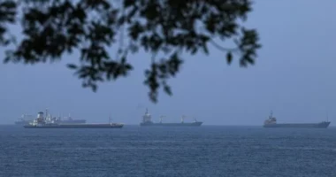 CENTCOM: Forcat amerikane që nga maji ndihmuan kalimin e mbi 800 anijeve në Hormuz