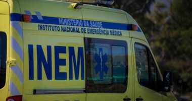 Portugali, e mitura humb jetën pasi u harrua për tetë orë në autobusin e shkollës