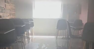 Vlorë/ Regjistrohen dy zjarre në të njëjtën kohë, ndërhyjnë forcat zjarrfikëse. Vetëm dëme materiale