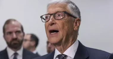 Gates: IA më e rrezikshme nga sa mendojmë