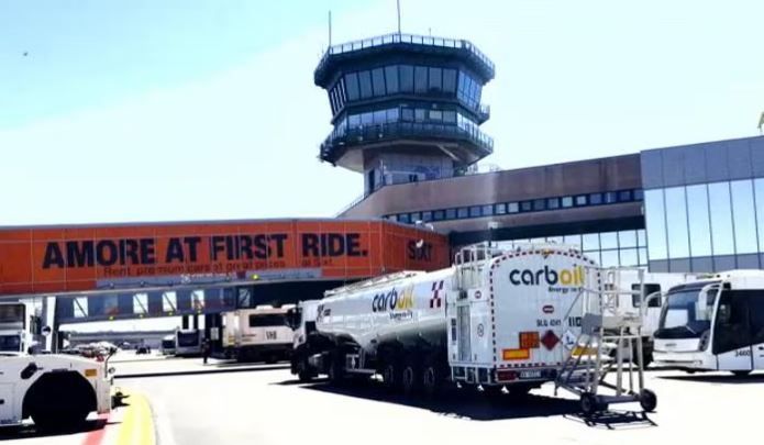 E rëndë në aeroportin e Bolonjës, 85-vjeçari shqiptar ndërron jetë pas një arresti kardiak