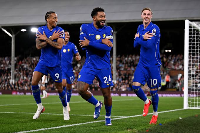 premier-league-chelsea-fiton-derbin-londinez-xabi-alonso-e-nis-mbare-blute-mundin-fulham