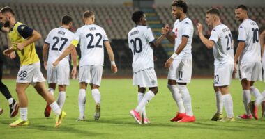 Dinamo jeton “ëndrrën” europiane/ Skuadra e Dajës mund 4-0 Auda, siguron play off e Conference League