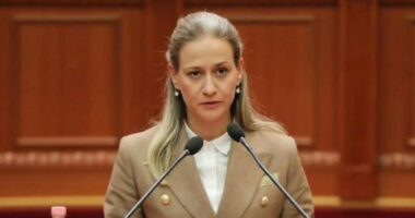Erjona Ismaili jep dorëheqjen si bashkëkryetare e PS në Vlorë