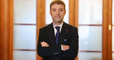 Hoxha reagon ndaj Vuçiç: Shqipëria kundër çdo ndryshimi të njëanshëm të rrjedhës së lumit Ibër