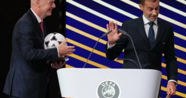 UEFA, “paqe” me FIFA, jo me Infantino/ Qeveria europiane e futbollit tërhiqet nga vendimi për bojkot