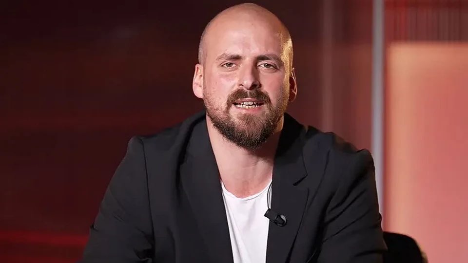Musiala  fut në burg  gazetarin  Burhan Can Terzi u arrestua për shkak të një lajmi në merkato