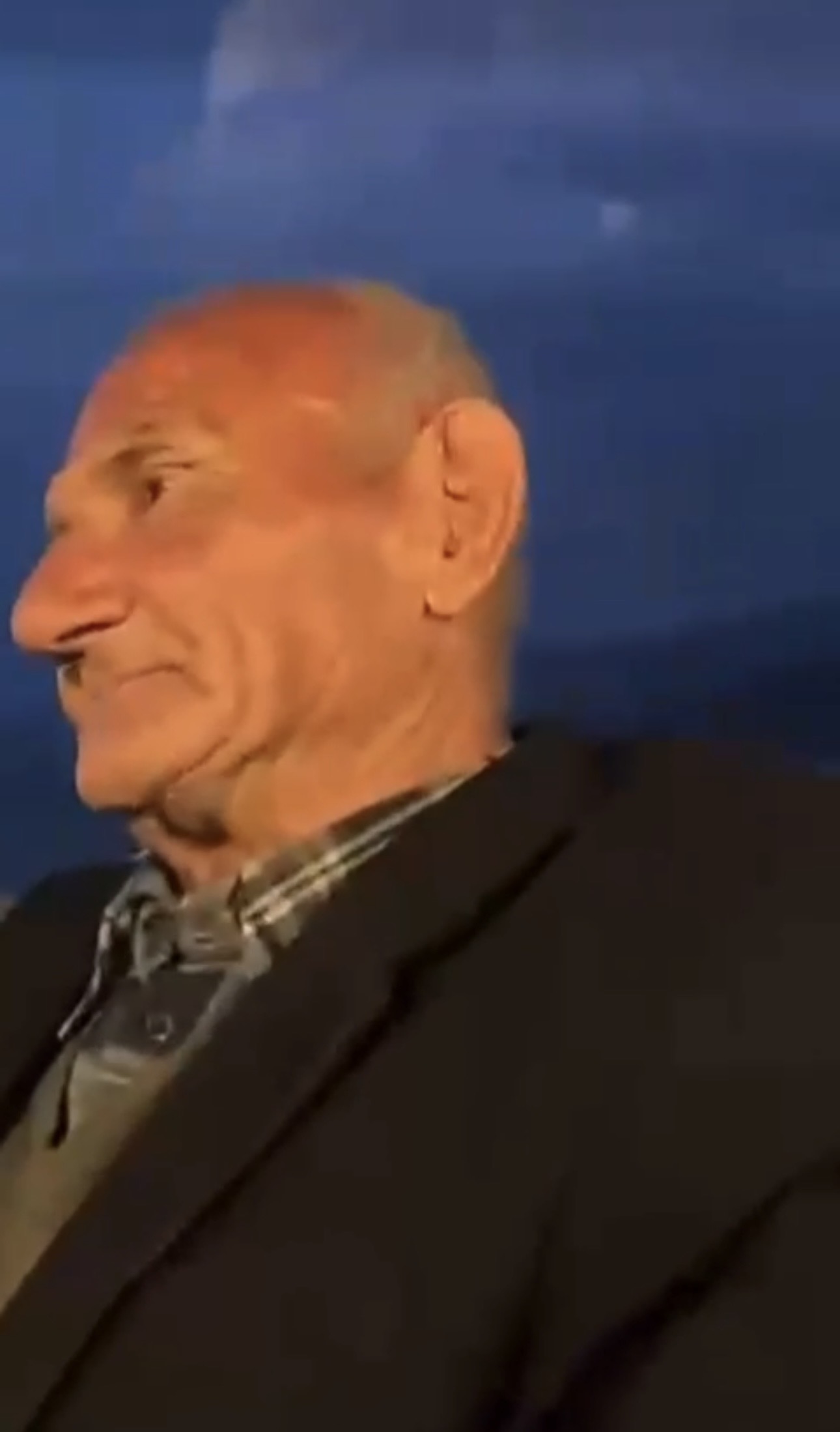 Rama “sy m’sy” me pensionistin: Rruga do të bëhet, mos vazhdo se do thonë je patronazhist!