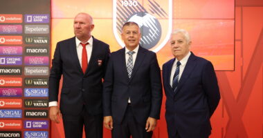 Një spanjoll në krye të gjyqtarëve shqiptarë, FSHF prezanton shefin e ri të arbitrave