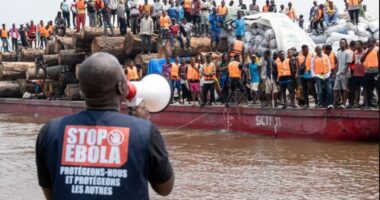 Pesë viktima në një anije në lumin Kongo, nis kontrolli për Ebola dhe kolerë