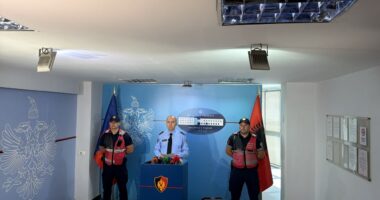 Operacion antidrogë në Tiranë/ Drejtori Torba: 5 kg heroinë e kokainë do të transportoheshin drejt Durrësit, në pranga dy persona