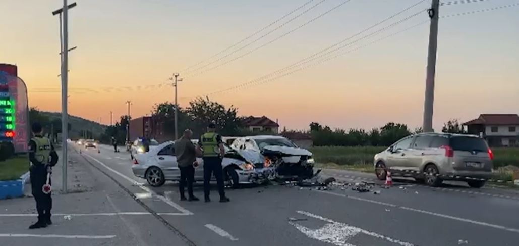 “Smart City” do parandalojë aksidentet”/ Lamallari: Përplasjet e mjeteve, shkaktari kryesor i vdekjeve