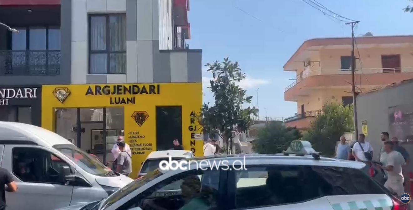 Grabitja e argjendarisë në Kamëz  Pamje nga vendi i ngjarjes
