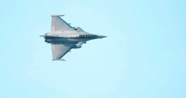 Avionët luftarakë të NATO-s rrëzojnë dronin që hyri në hapësirën ajrore të Letonisë
